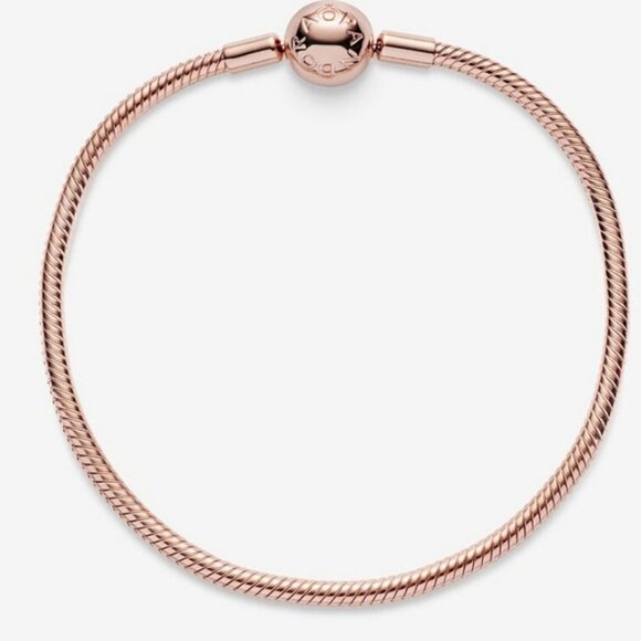 Authentic NEW Pandora Moments Snake Chain Bracelet 14K Rose Gold plated - Picture 2 of 9